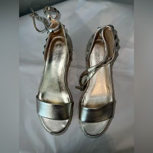 ✅Mark Fisher shoes.